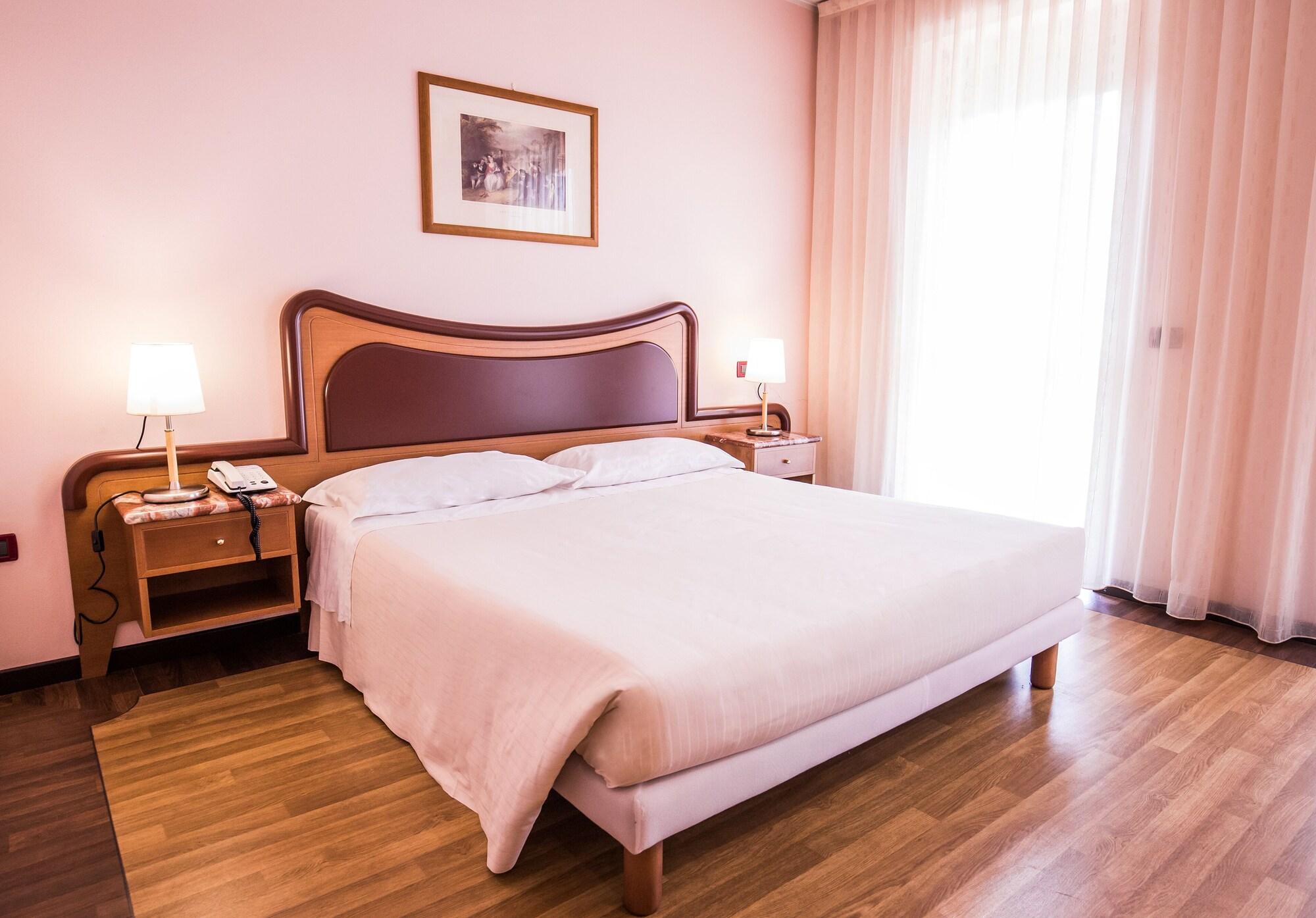 La Fonte Hotel Ome ภายนอก รูปภาพ