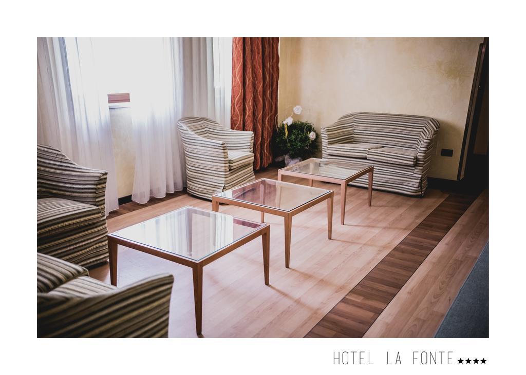 La Fonte Hotel Ome ภายนอก รูปภาพ